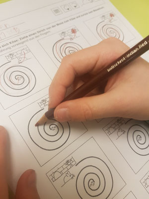 Kinder Ergotherapie Feinmotorik training, Schreibtraining, Stein am Rhein, Steckborn, DIessenhofen