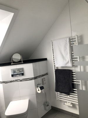 wuelfrath_ferienwohnung_mewes_badezimmer