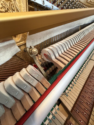 gebr. Seiler Klavier 118 - Piano Dubbelgebr. Seiler Klavier 118 - Piano Dubbel