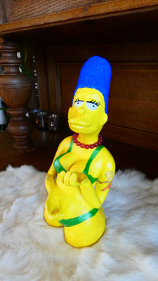 Marge Simson  25x20