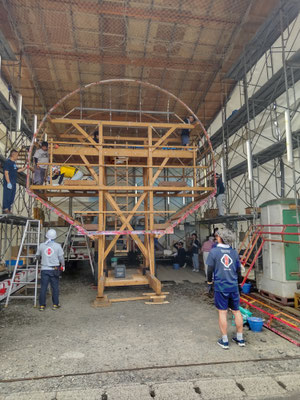 6月28日(日)  柱立て作業中③  