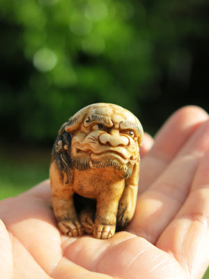 Shishi Netsuke