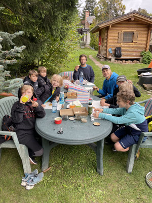 Gemeinsames gesundes Mittagessen