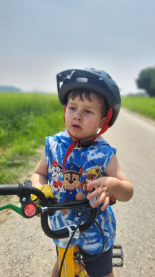 Auch der Kleinste fährt Velo