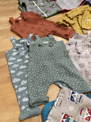 bunte Kinderbekleidung individuell