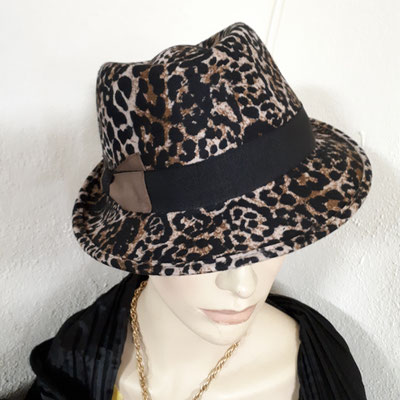 Wool felt trilby, €108