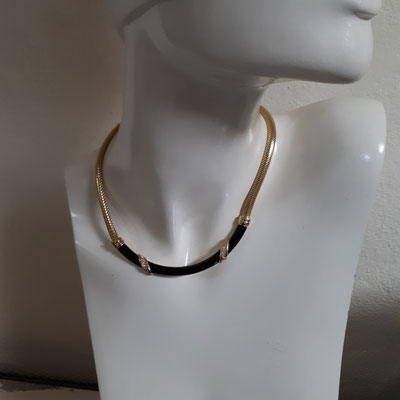 Christian Dior necklace, black enamel on goldtone with clear rhinestones, signed. €360