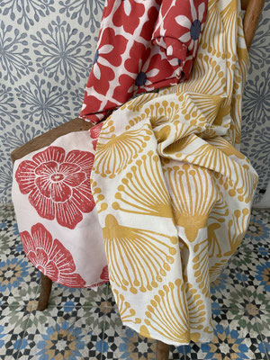 Discover our distinctive block-printed fabrics, with sample designs meticulously crafted by Anja Vanal in Switzerland. Produced in our in-house manufacturing facility in Delhi, India, by Maasa Production Pvt. Ltd.