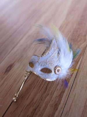 feathers mask "colombina" type