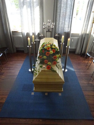 Verabschiedung am Sarg