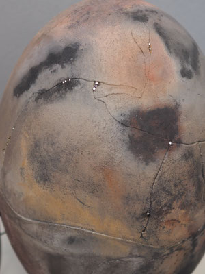 Urne, "Feuerzeichen", Detail