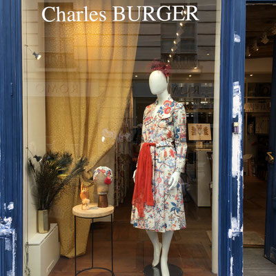 La vitrine de Charles Burger à Paris, Rue du Mail