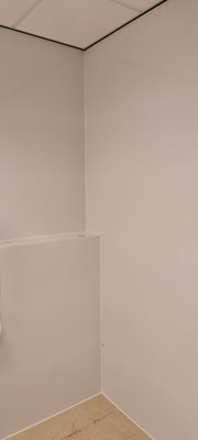 BTK Tegelzetters Venlo - realisatie invalidetoilet Viecuri te Panningen - eindresultaat na kitwerk