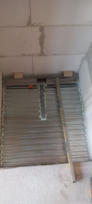 BTK Tegelzetters Venlo - badkamer te Roermond - ruwbouw betonvloer/zandcement