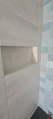 BTK Tegelzetters Venlo - kitwerk badkamer te Kessel