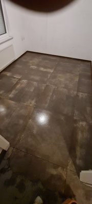 BTK Tegelzetters Venlo - tegelwerk vloer 90x90 te Neeritter