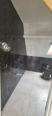 BTK Tegelzetters Venlo - nieuwe badkamer bovenwoning te Venlo - tegelwerk