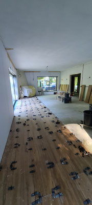 BTK Tegelzetters Venlo - tegelvloer houtlook te Venlo