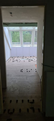 BTK Tegelzetters Venlo - tegelwerk  - houtlook tegelvloer te Venlo