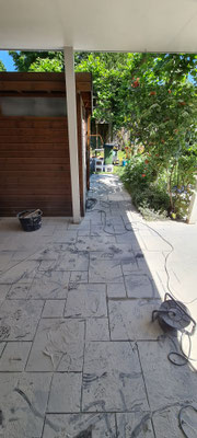 BTK Tegelzetters Venlo - restauratie natuursteen terras te Maastricht