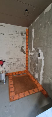 BTK Binnendijk Tegel & Kitwerk Venlo - renovatie badkamer te Roermond - kimmen
