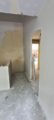 BTK Tegelzetters Venlo - voorbereiding primer/voorstrijken - houtlook tegelvloer te Venlo