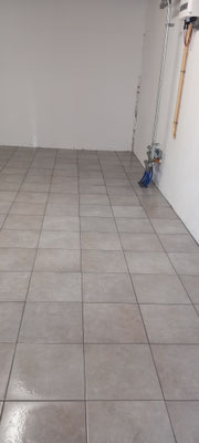 BTK Tegelzetters Venlo - tegelvloer garage te Herten