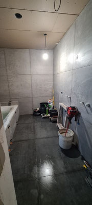BTK Binnendijk Tegel & Kitwerk Venlo - renovatie badkamer te Roermond - wandtegels 90x90 cm