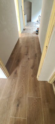 BTK Tegelzetters Venlo - tegelwerk  - houtlook tegelvloer te Venlo