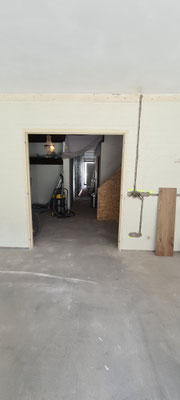 BTK Tegelzetters Venlo - tegelvloer houtlook te Venlo