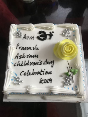 A little cake for Children’s Day :)