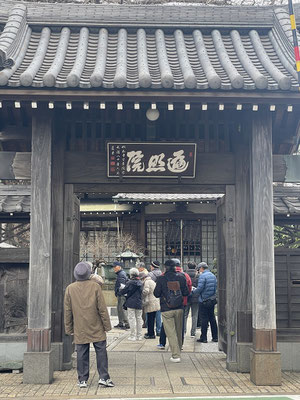 勉強家の会員達、自分たちで学びを深めるため時間超過しがちです