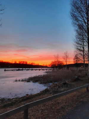 Ein Sonnenuntergang am Mälaren bei Marielund.