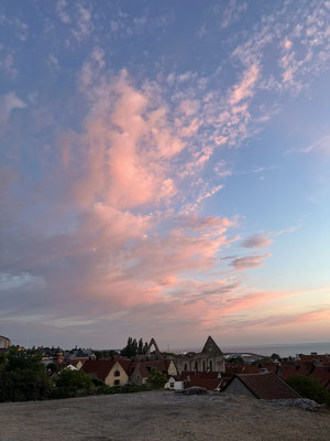 Wunderschöner Himmel über Visby.