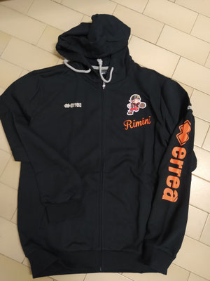 Felpa zip con cappuccio (30 euro)