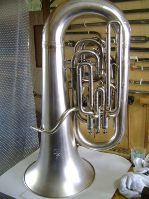 Boosey & Hawkes Imperial E♭Tuba 凹み修理 定期メンテナンス Boosey & Hawkes Imperial E♭Tuba 凹み修理 定期メンテナンス