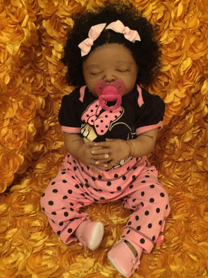 Londyn by (Denise Pratt) 20"