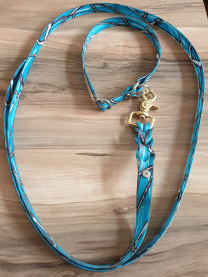 Anfertigung auf Kundenwunsch: Biothane blau camouflage Halsband mit kurzer Schleppleine - verkauft