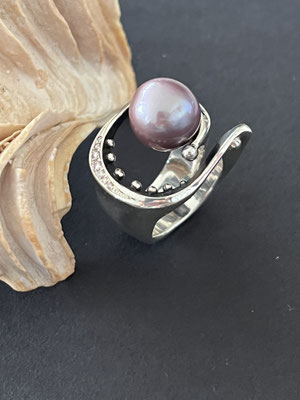 Pièce No B2022-102,En argent 925 avec perle des mers du sud rose et , 7x diamant rose naturel en chute 0.08 ct