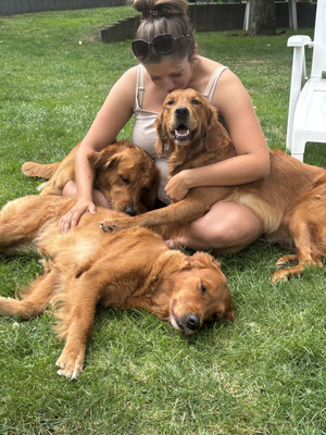 Kuschelzeit ... Sophie mit Jaro, May und Summer