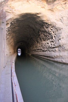 Tunnel canal di midi