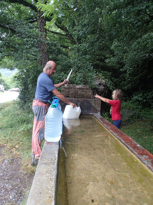 Wasser fassen im Hechotal