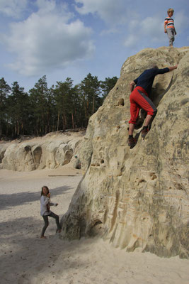 Sandsteinhöhlen bei Blankenburg