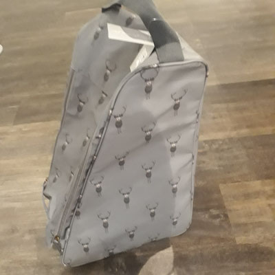 "Reit"stiefeltasche mit Hirschprint 57€