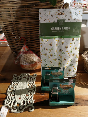 Diverse Gartenaccessoires ab 8,50€