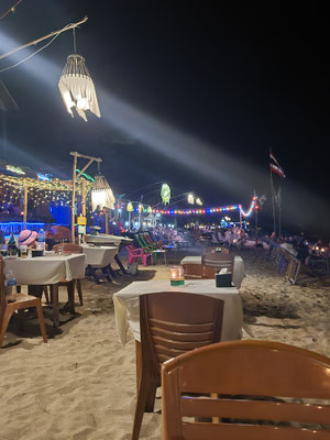 Abendessen am Strand