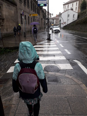 Marche vers la gare routière pour rentrer à Muxia.