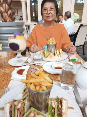 Club sandwich and Halo-halo dessert