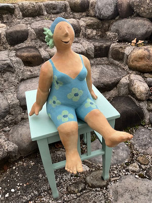 Emilie  46 cm  680€