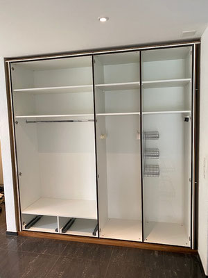 Garderobe (Innenleben) - Niedergösgen